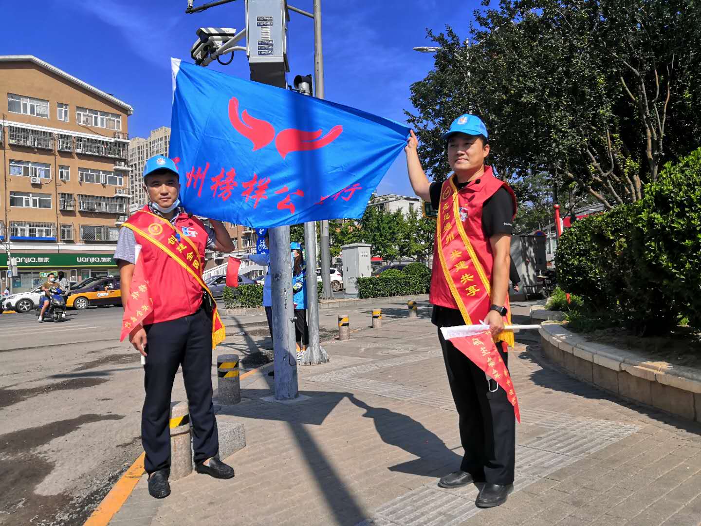 <strong>男女乱淫荡的视频网站</strong>